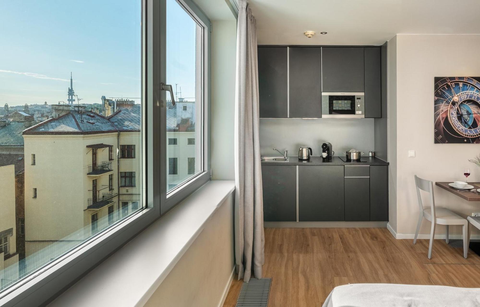 Vn17 Rooftop Suites By Adrez Praga Exterior foto